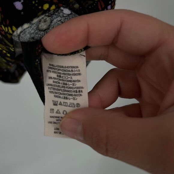 Free People Women's Meet Virginia Flora V-Neck Short Sleeve Romper Black Size 4 - Picture 7 of 12